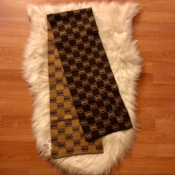 🪴3xHP🪴 Michael Kors Jetset Logo Knit Scarf - Picture 2 of 7